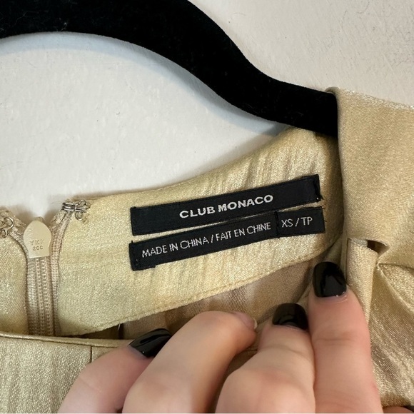 Club Monaco | Gold Sparkle Short Sleeve Pintucked Blouse Size XS - Picture 3 of 5